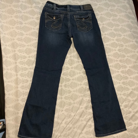 Silver Suki Mid Boot Super Stretch Jean - Picture 3 of 7